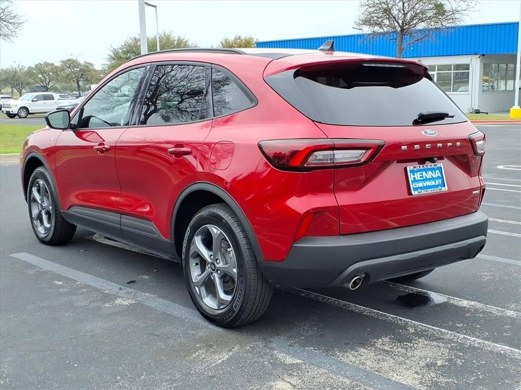 2025 Ford Escape ST-Line