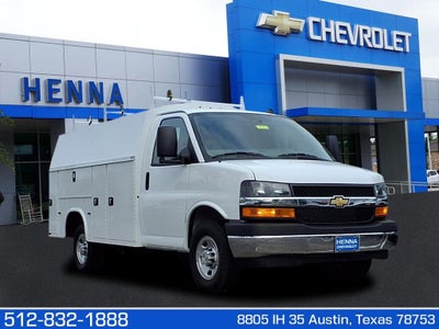 2025 Chevrolet Express Cutaway 3500 1WT