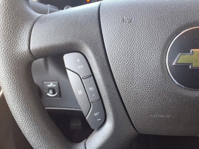 2025 Chevrolet Express Cutaway 3500 1WT