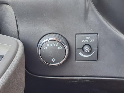 2025 Chevrolet Express Cutaway 3500 1WT