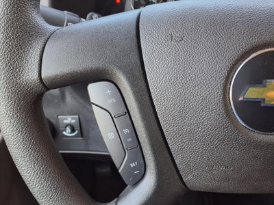 2025 Chevrolet Express Cutaway 3500 1WT