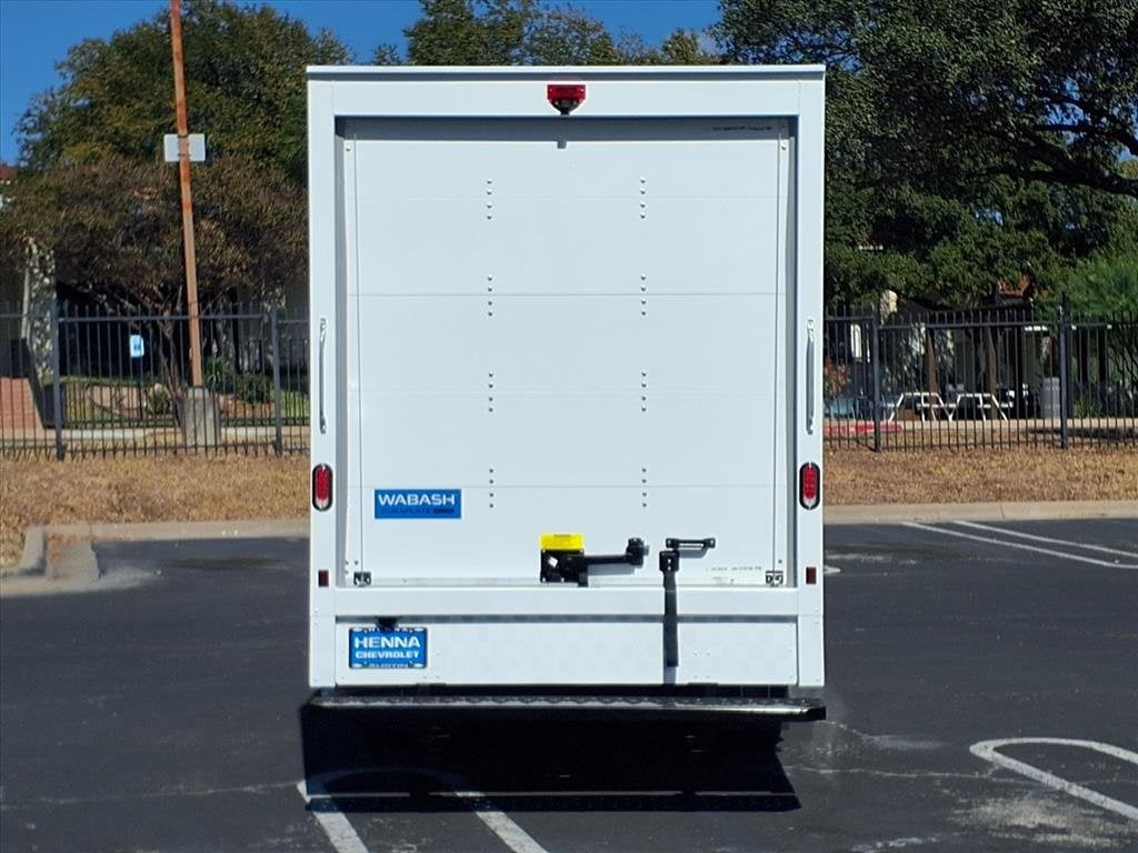 2025 Chevrolet Express Cutaway 3500 1WT