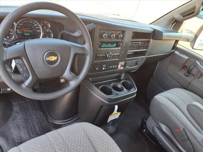 2025 Chevrolet Express Cutaway 3500 1WT
