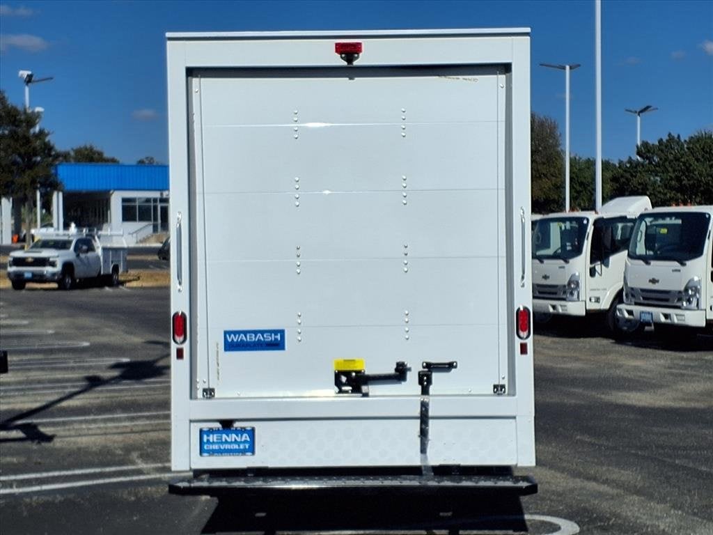 2025 Chevrolet Express Cutaway 3500 1WT