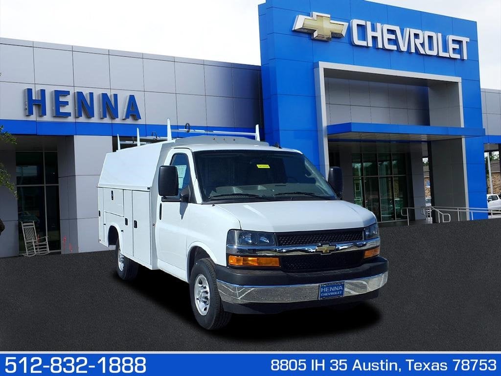 2025 Chevrolet Express Cutaway 3500 1WT