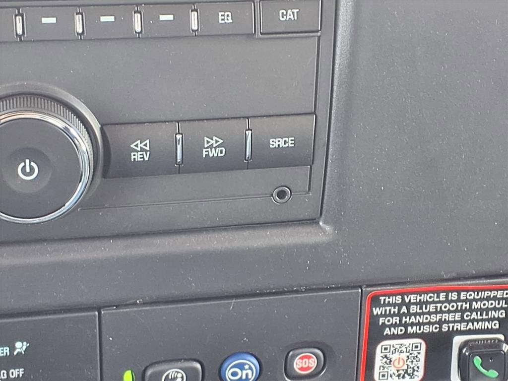 2025 Chevrolet Express Cutaway 3500 1WT