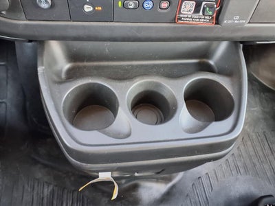 2025 Chevrolet Express Cutaway 3500 1WT