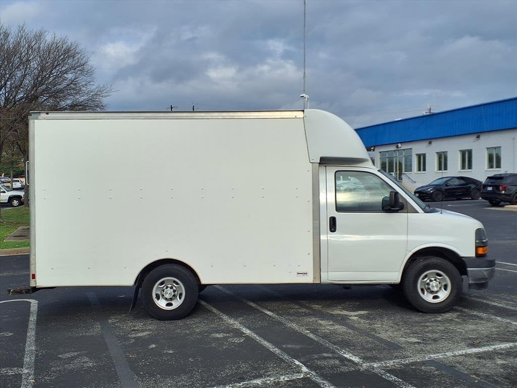 2021 Chevrolet Express Cutaway 3500 RWD 3500 139