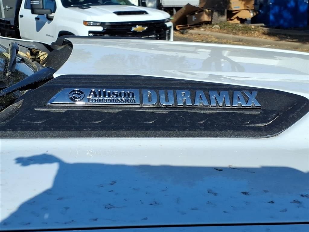 2026 Chevrolet Silverado 3500 HD Chassis Cab LT