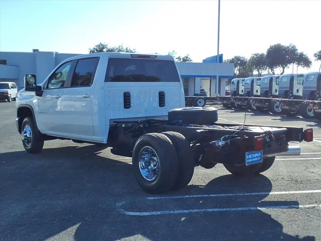 2026 Chevrolet Silverado 3500 HD Chassis Cab LT