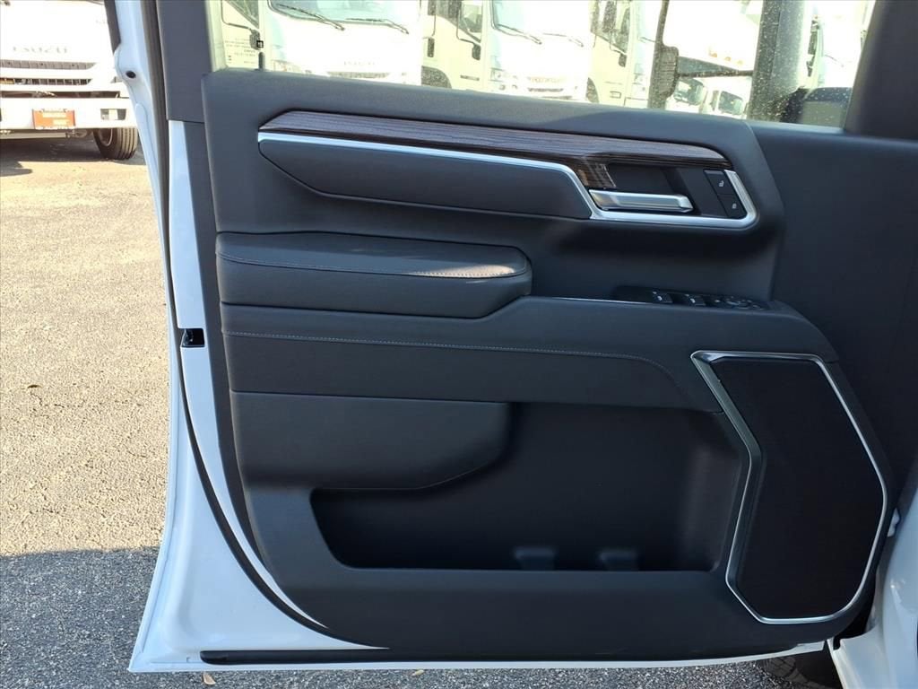 2026 Chevrolet Silverado 3500 HD Chassis Cab LT