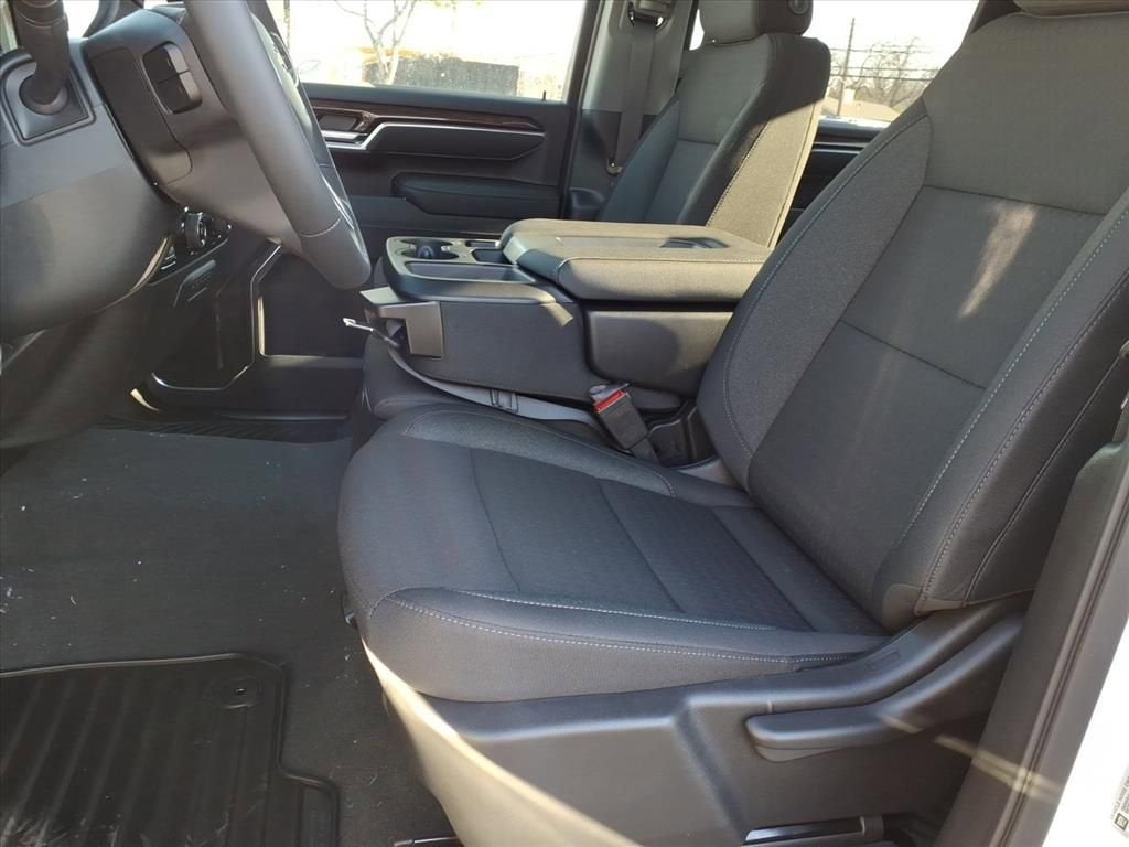 2026 Chevrolet Silverado 3500 HD Chassis Cab LT