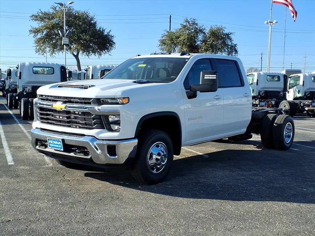 2026 Chevrolet Silverado 3500 HD Chassis Cab LT