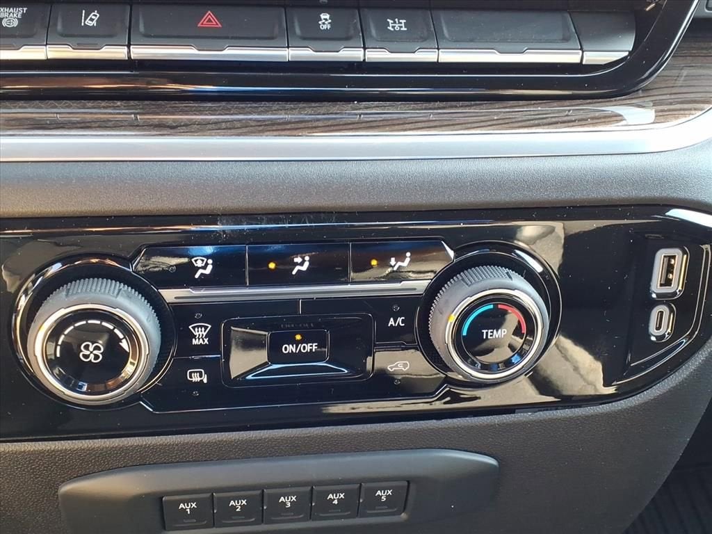 2026 Chevrolet Silverado 3500 HD Chassis Cab LT