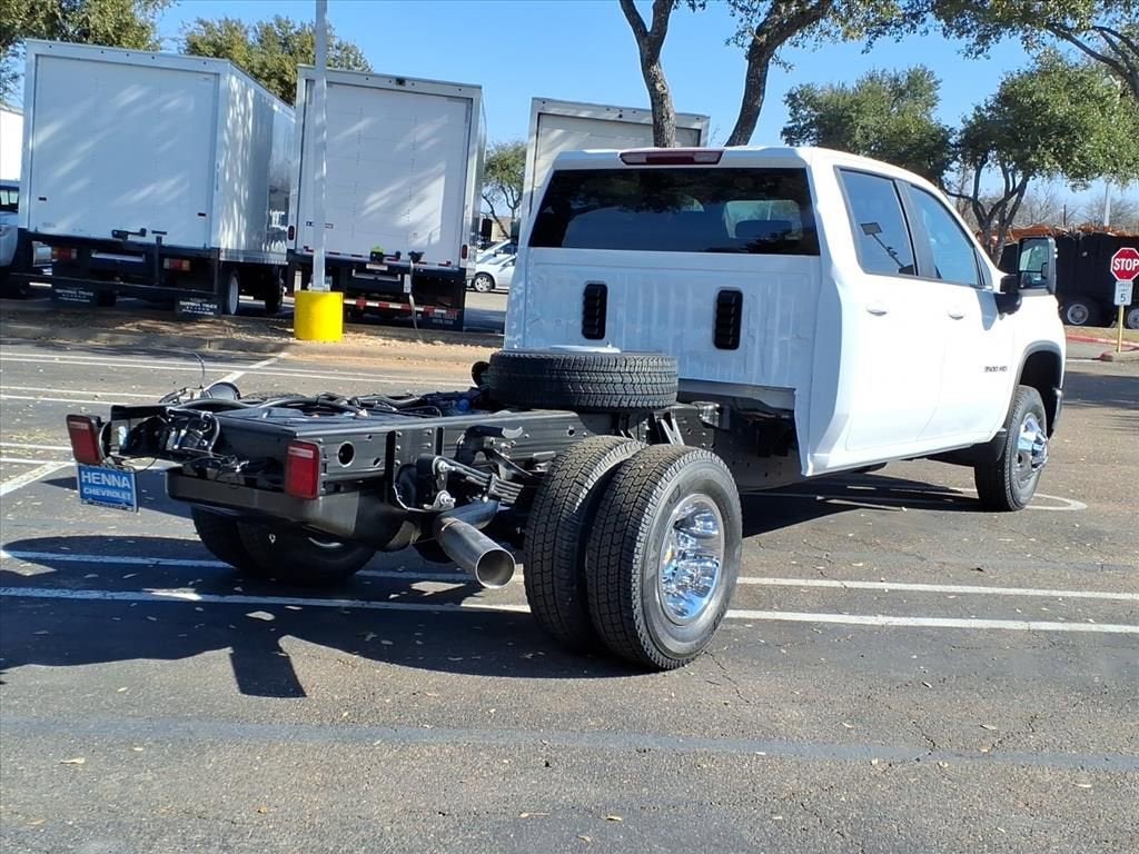 2026 Chevrolet Silverado 3500 HD Chassis Cab LT