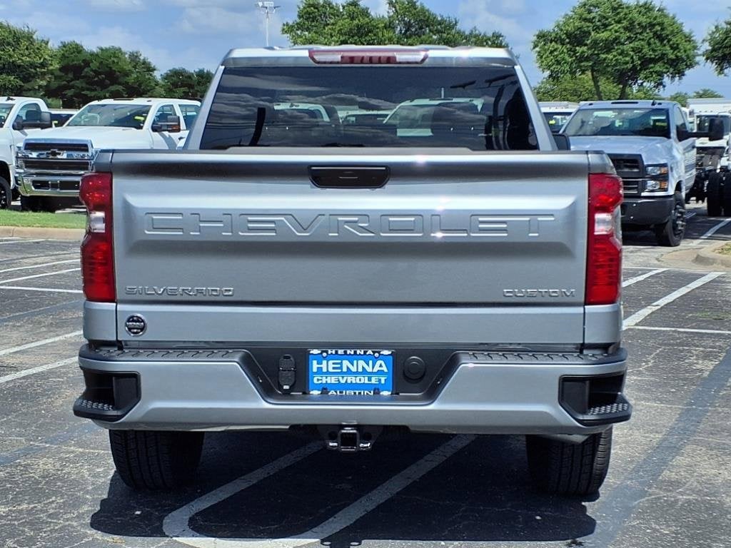 2025 Chevrolet Silverado 1500 Custom