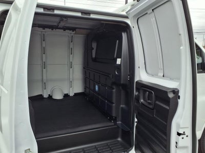 2025 Chevrolet Express Cargo 2500 WT