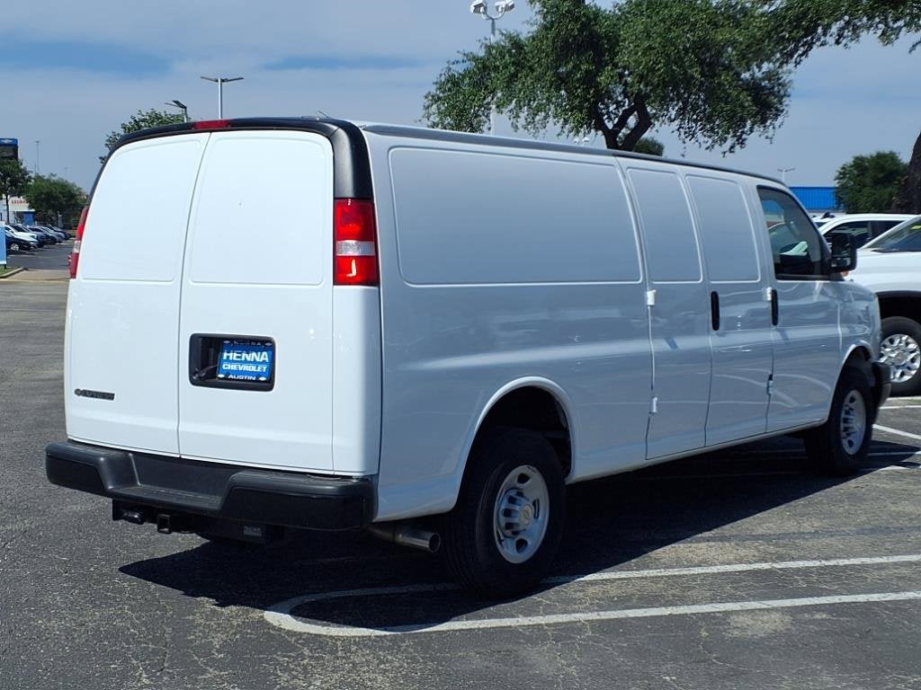 2024 Chevrolet Express Cargo 2500 WT