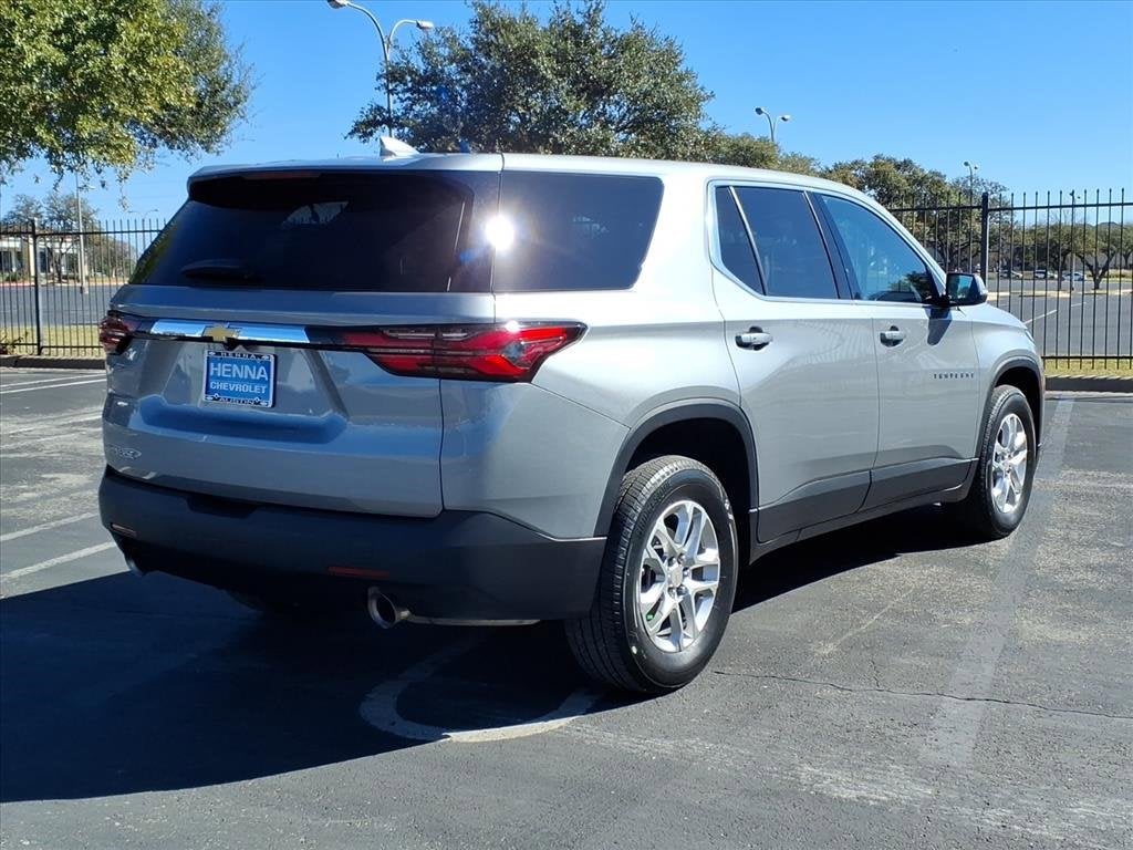 2023 Chevrolet Traverse LS