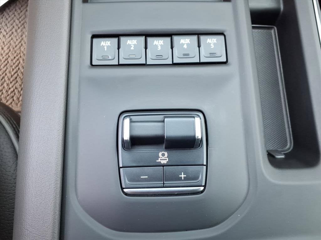 2025 GMC Sierra 3500 HD Denali DRW