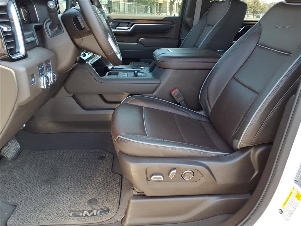 2025 GMC Sierra 3500 HD Denali DRW