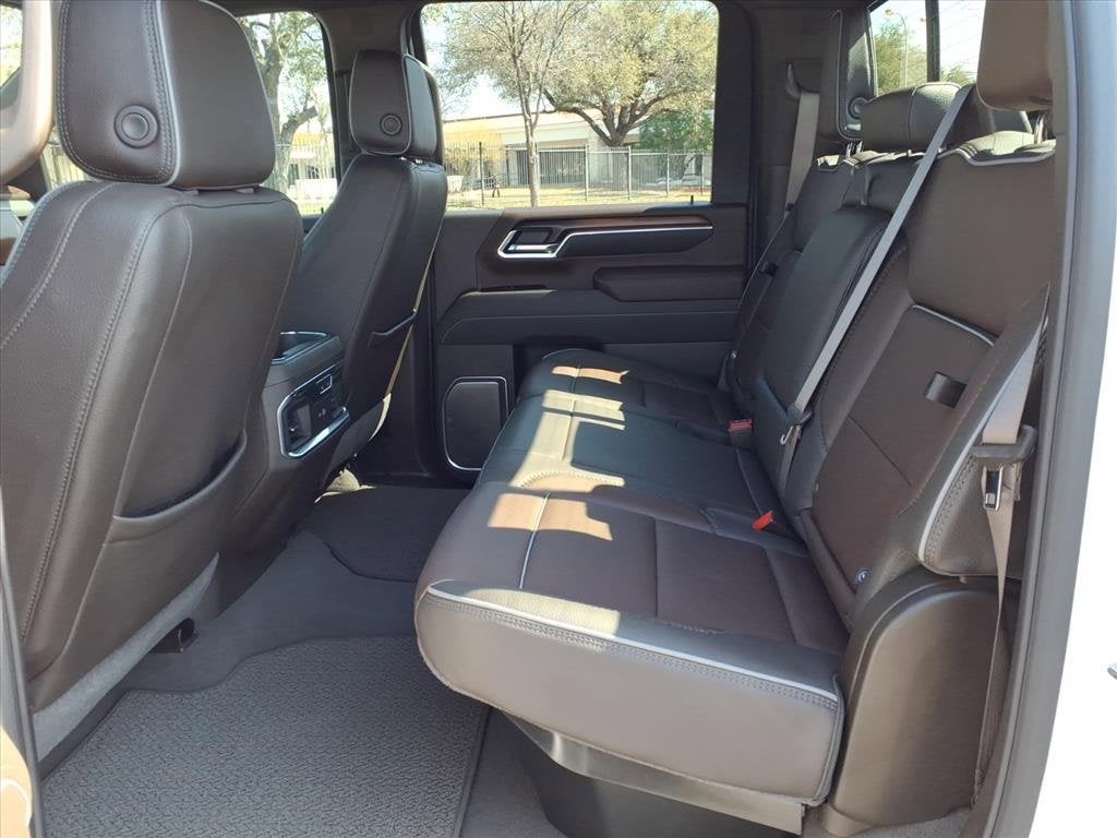 2025 GMC Sierra 3500 HD Denali DRW