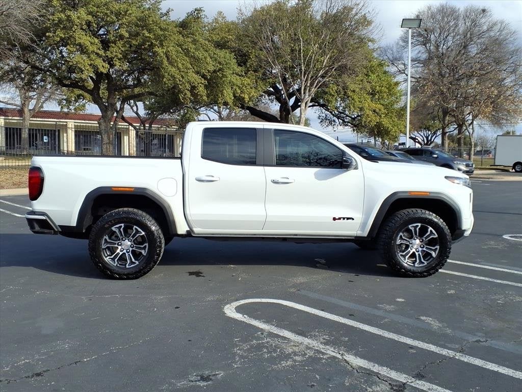 2023 GMC Canyon AT4