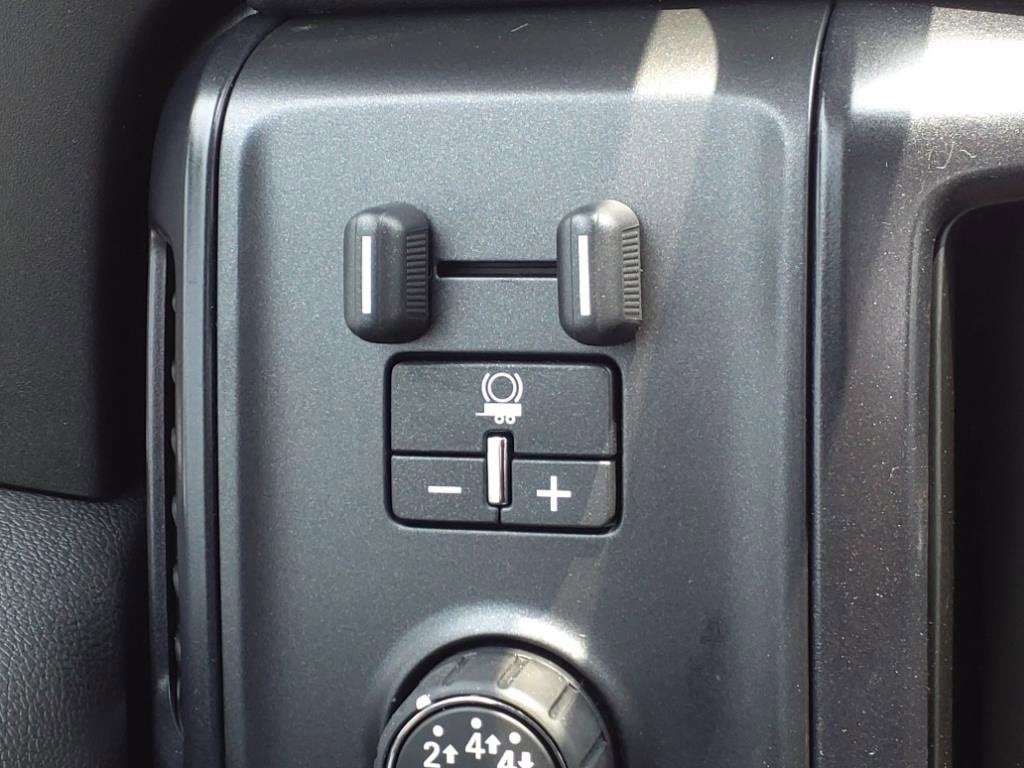 2024 Chevrolet Silverado 5500 HD Work Truck