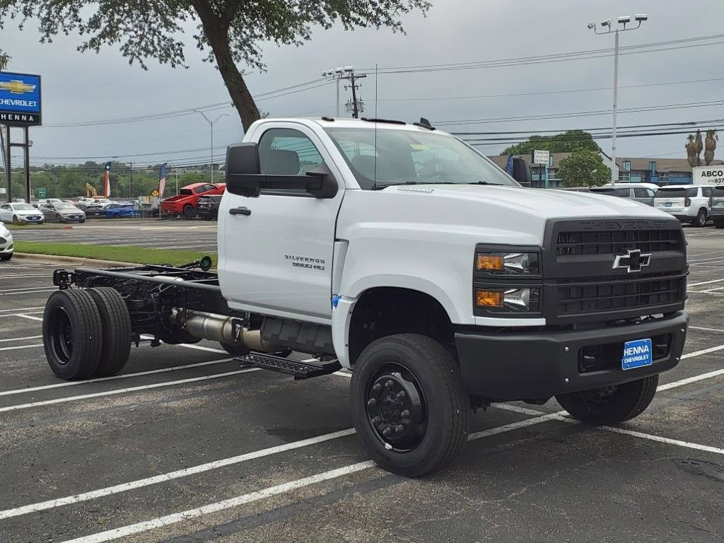 2024 Chevrolet Silverado 5500 HD Work Truck