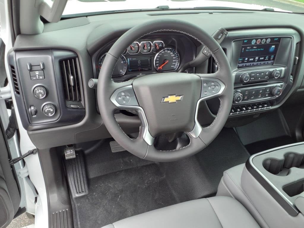 2024 Chevrolet Silverado 5500 HD Work Truck