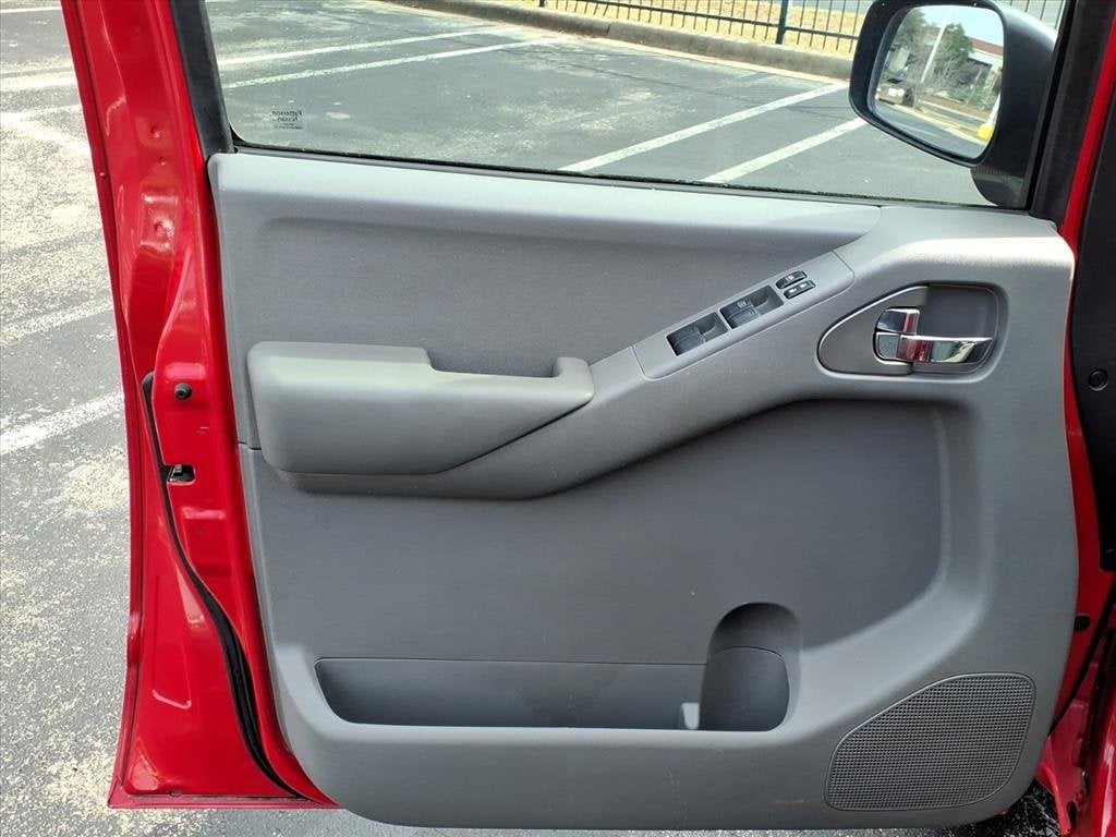 2011 Nissan Frontier SV