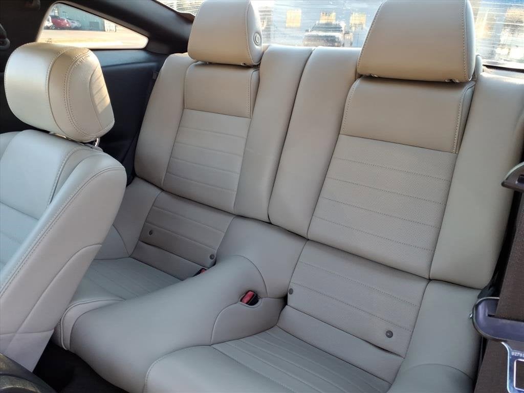 2014 Ford Mustang V6