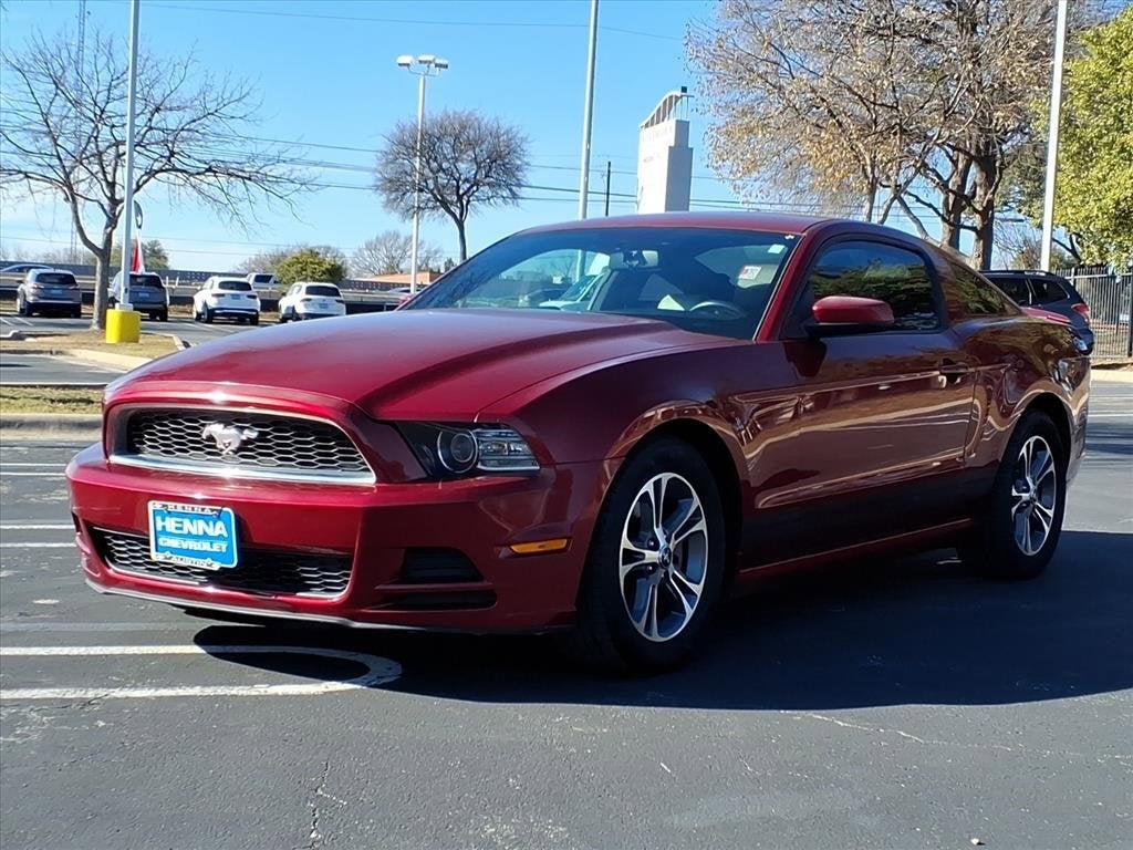 2014 Ford Mustang V6