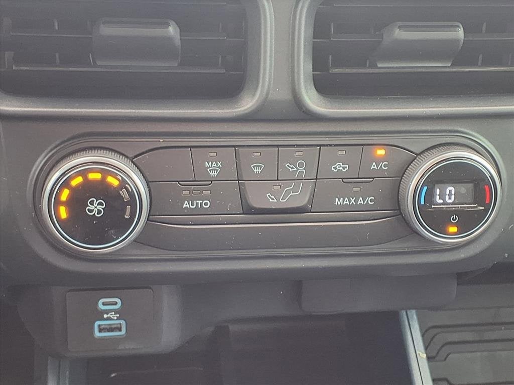 2022 Ford Maverick XL