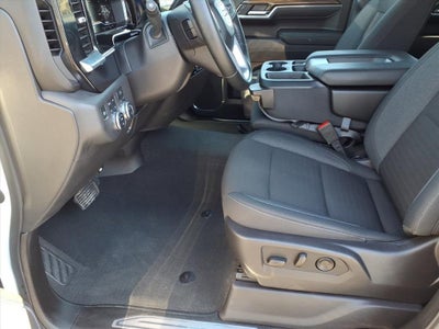 2024 GMC Sierra 1500 SLE