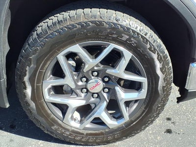 2024 GMC Sierra 1500 SLE