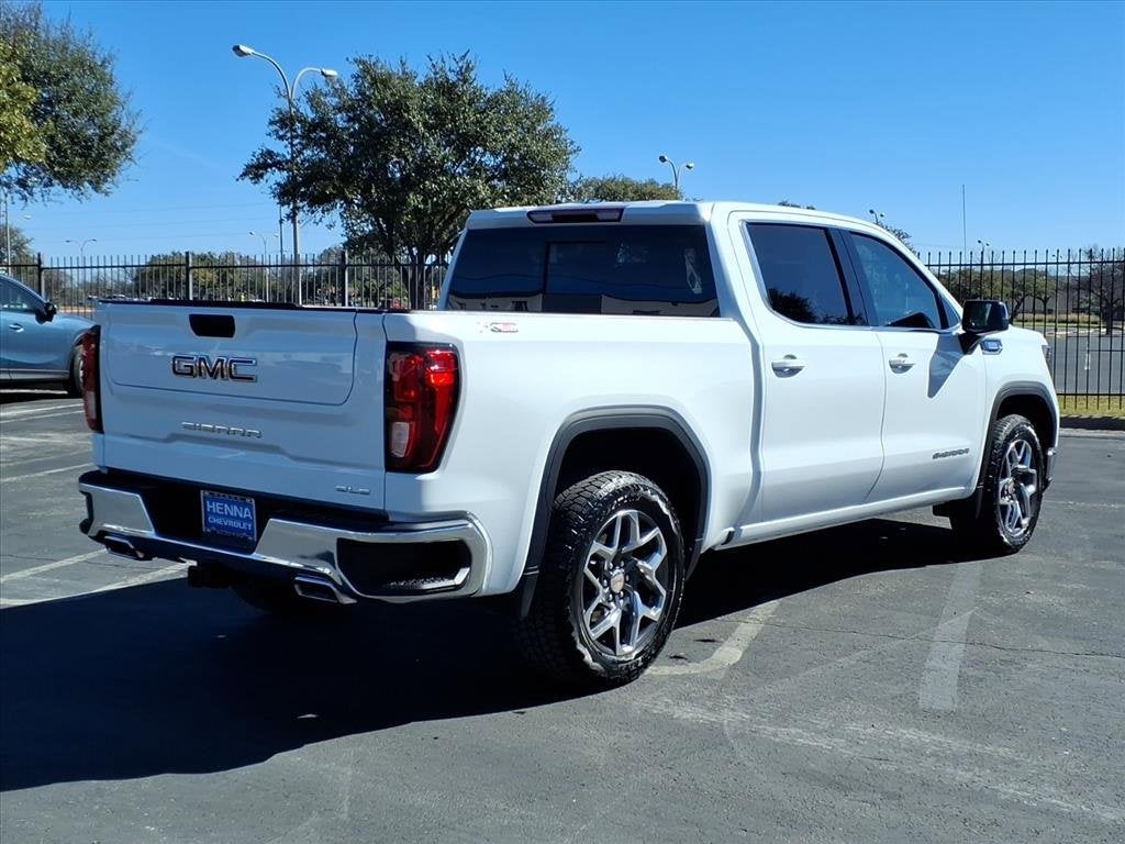 2024 GMC Sierra 1500 SLE