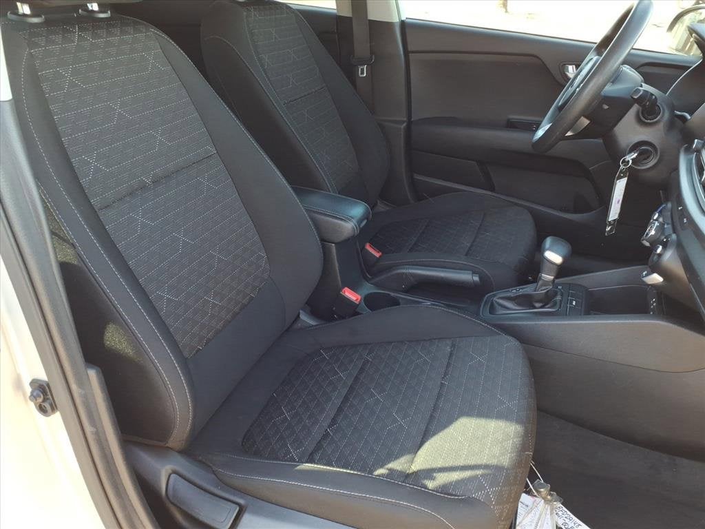 2019 Kia Rio 5-Door S