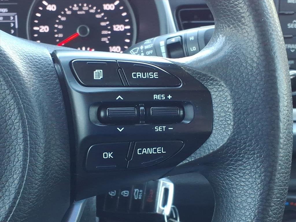 2019 Kia Rio 5-Door S