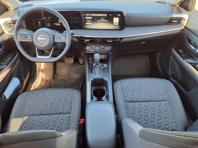 2025 Nissan Kicks SV