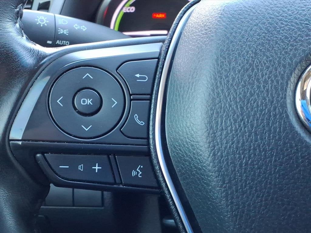 2020 Toyota Camry Hybrid SE