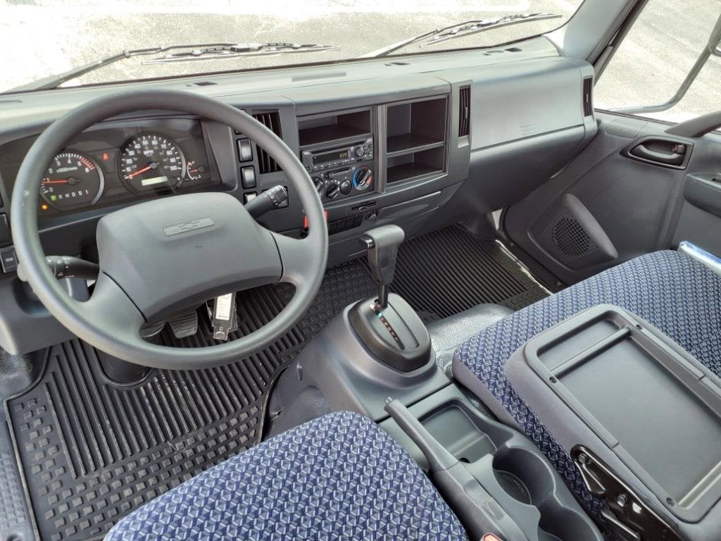 2025 Chevrolet Low Cab Forward 4500 Base