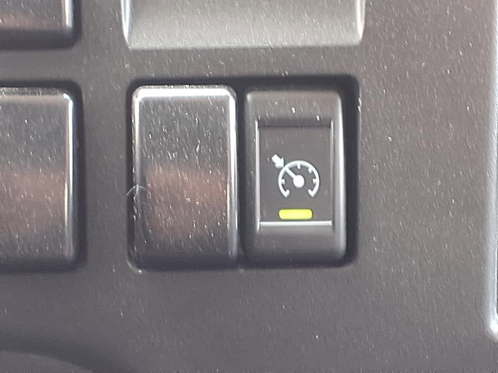 2025 Chevrolet Low Cab Forward 4500 Base