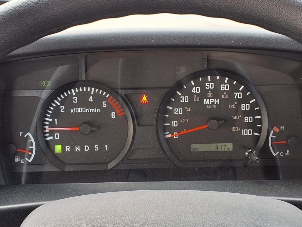 2025 Chevrolet Low Cab Forward 4500 Base