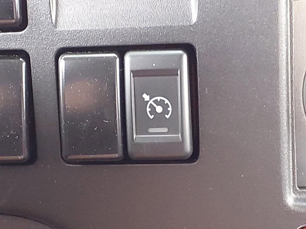 2024 Chevrolet Low Cab Forward 4500 Base