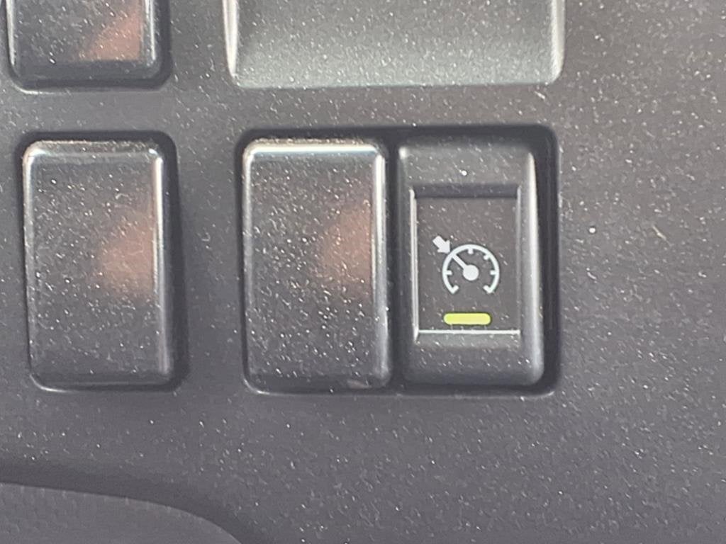 2025 Chevrolet Low Cab Forward 4500 Base