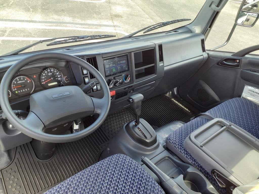 2025 Chevrolet Low Cab Forward 4500 Base