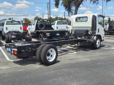 2025 Chevrolet Low Cab Forward 4500 Base