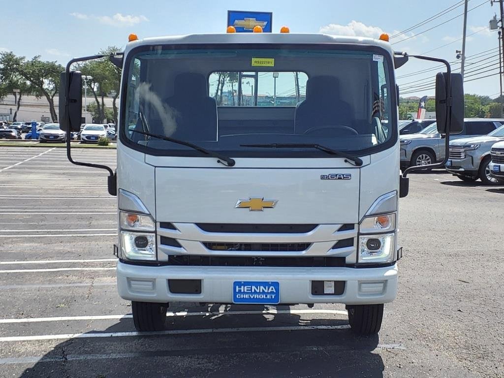 2024 Chevrolet Low Cab Forward 4500 Base