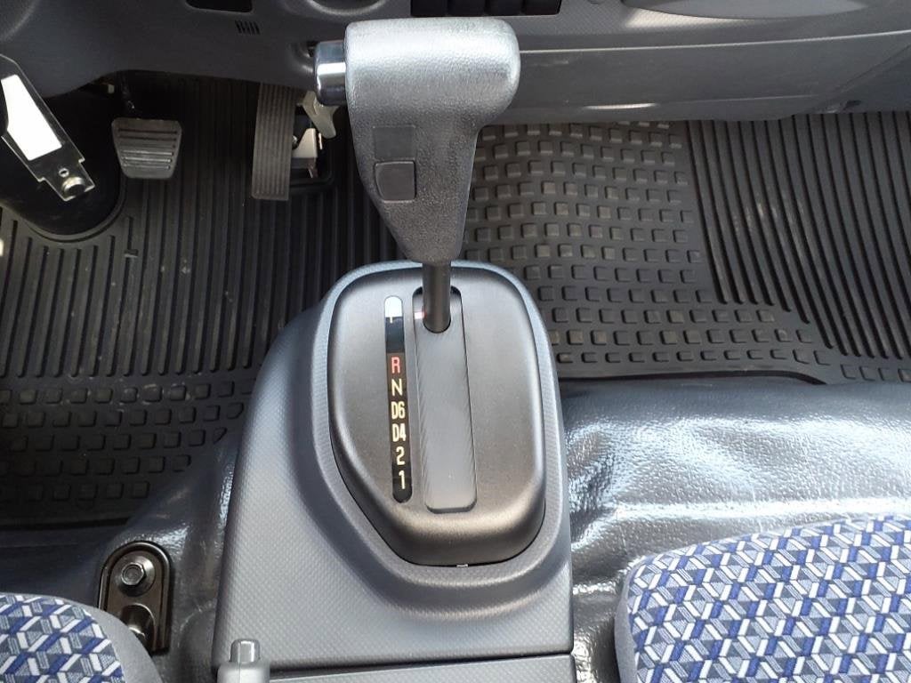 2024 Chevrolet Low Cab Forward 4500 Base